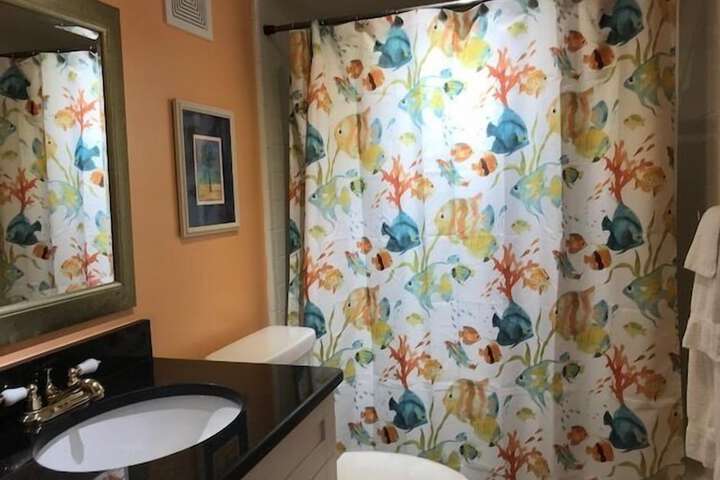 Room 140 of 164