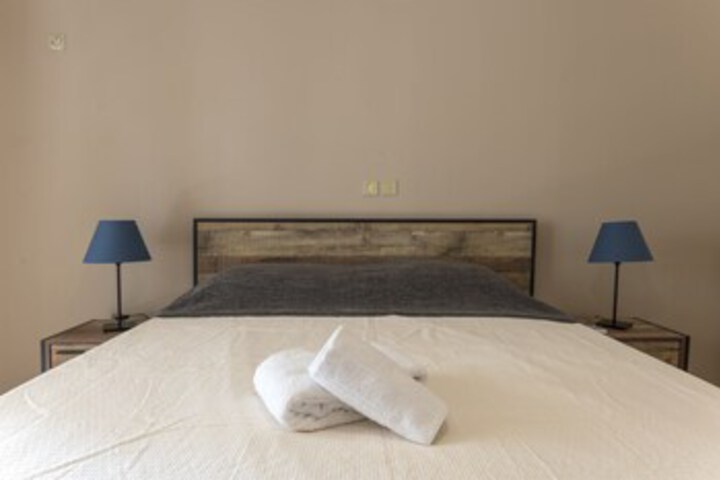 Room 16 of 23