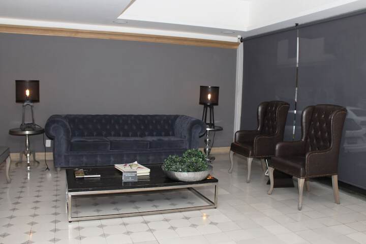 Guest Lobby