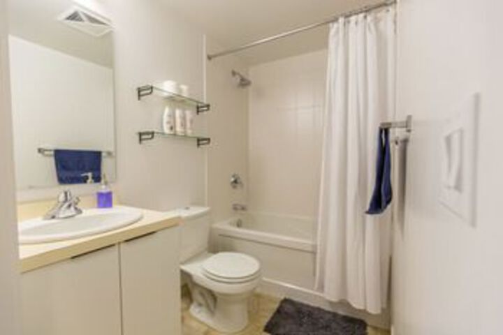 Room 3 of 34