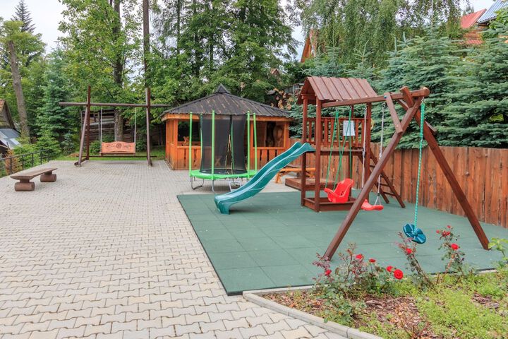 Children's play area - outdoor