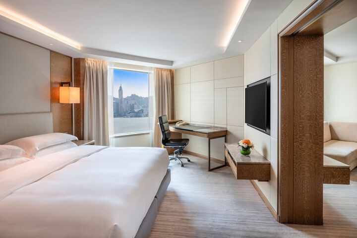 Room 17 of 119