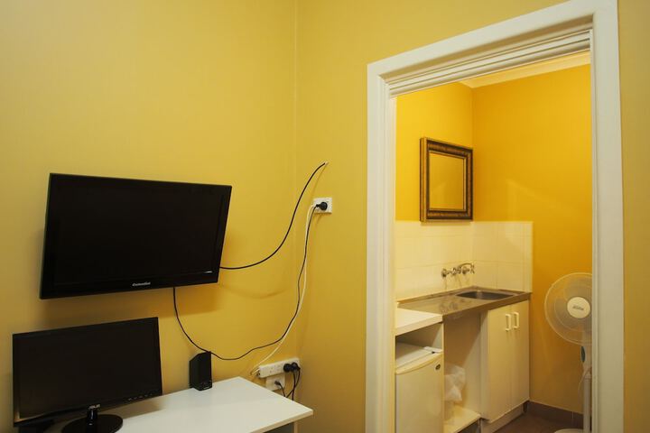 Room 29 of 52