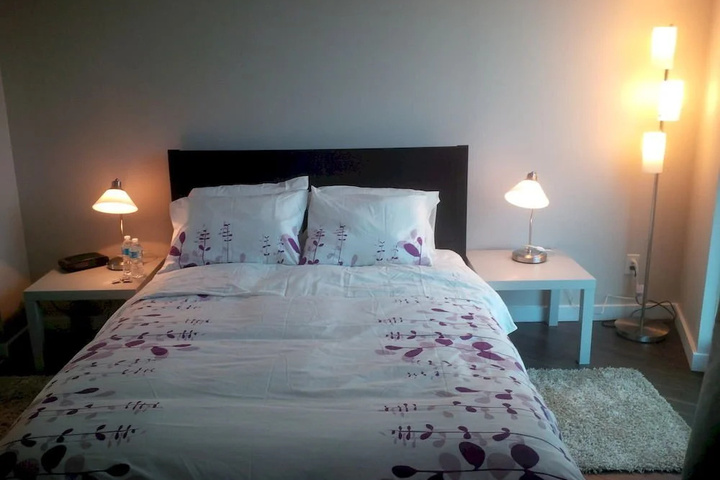Room 2 of 24