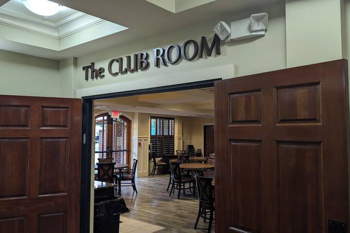 Business Center 22 of 31