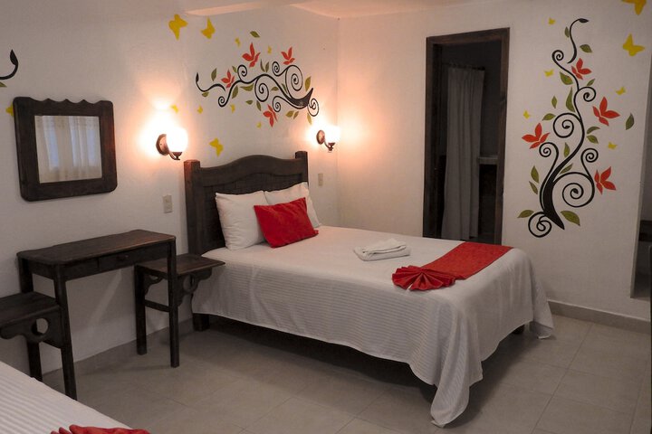 Room 8 of 40
