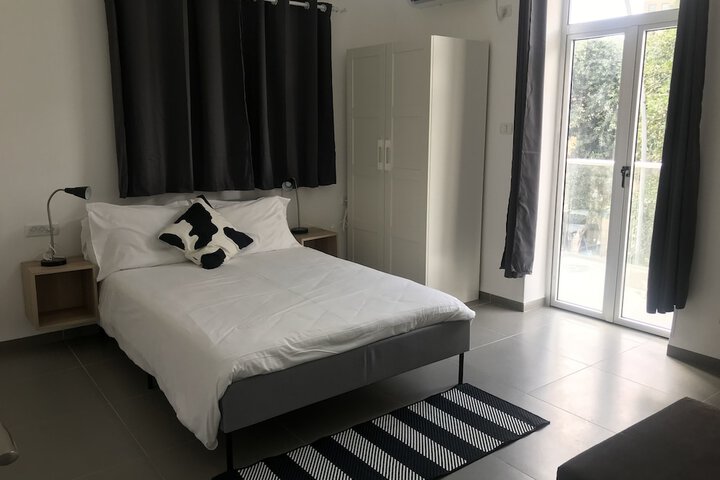 Room 5 of 54