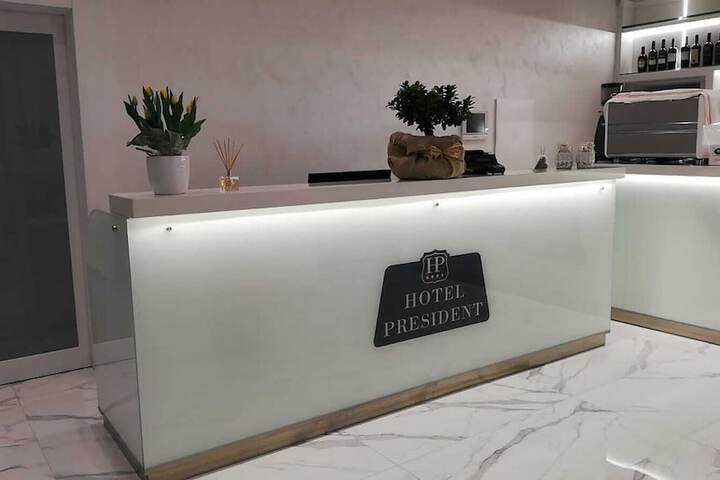Hotel Interior 2 of 89