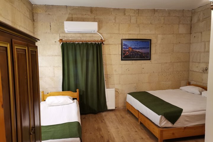 Room 7 of 50