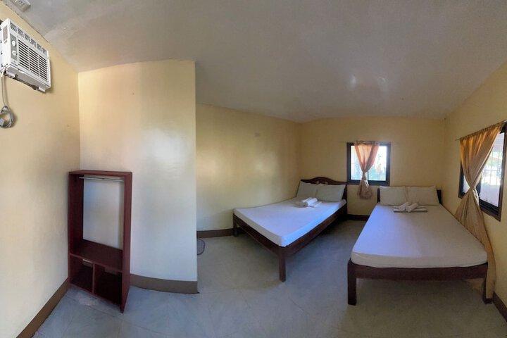 Room 16 of 61