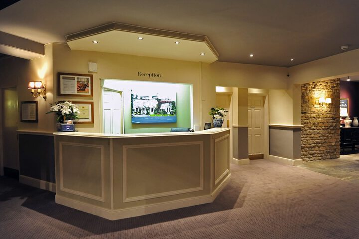Hotel 2 of 33