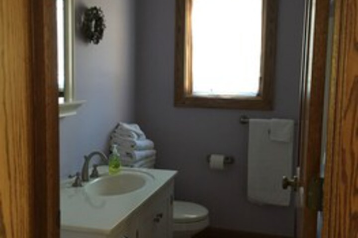 Room 10 of 32