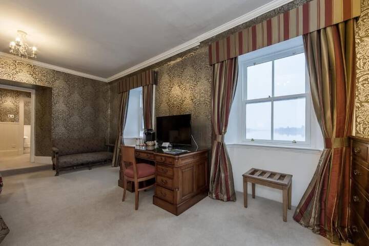 Room 16 of 47