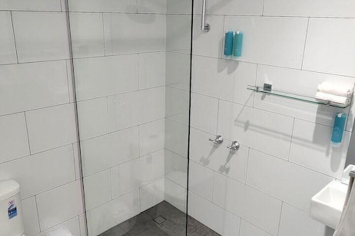 Room 14 of 19