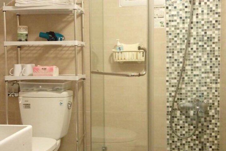 Room 30 of 58