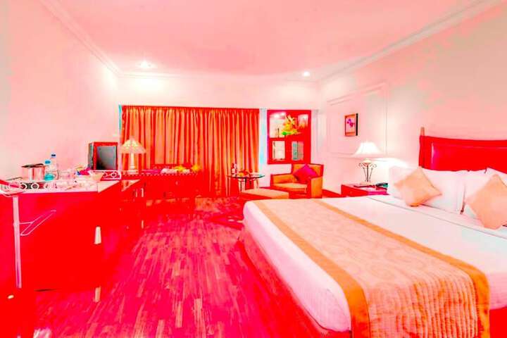 Room 20 of 48