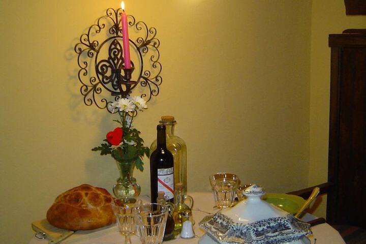 Dining 11 of 25