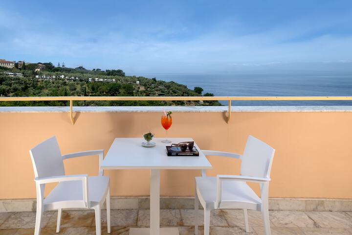 Terrace/Patio 77 of 81