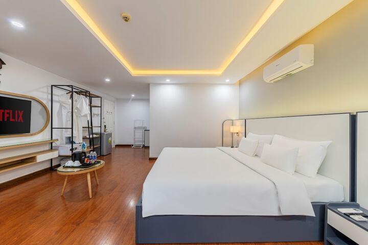 Room 28 of 50