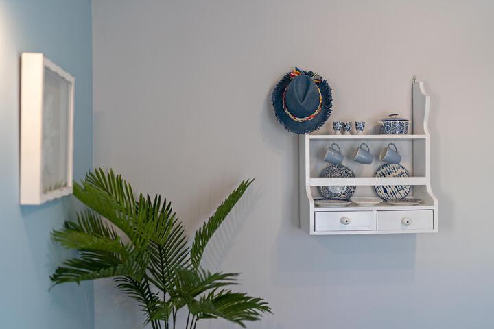 Room 27 of 54
