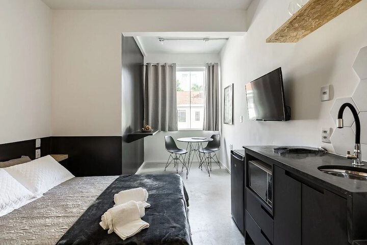 Room 13 of 64