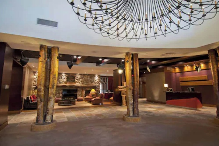 Hotel Interior 3 of 36
