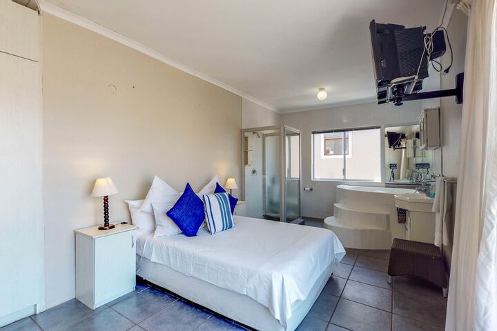 Room 2 of 47
