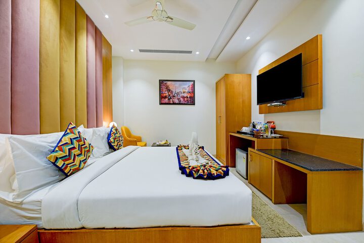 Room 17 of 26