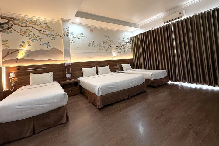 Room 11 of 46