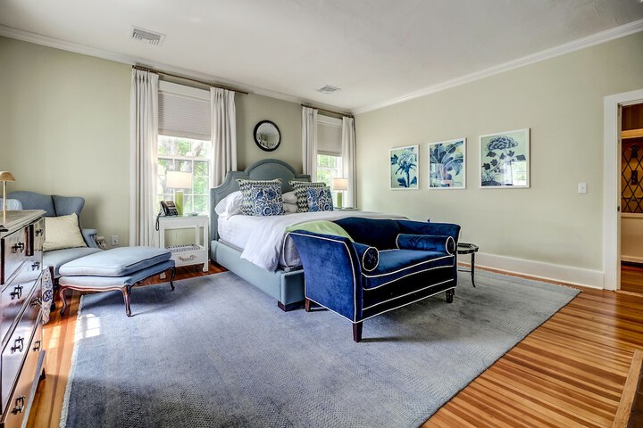 Room 10 of 48