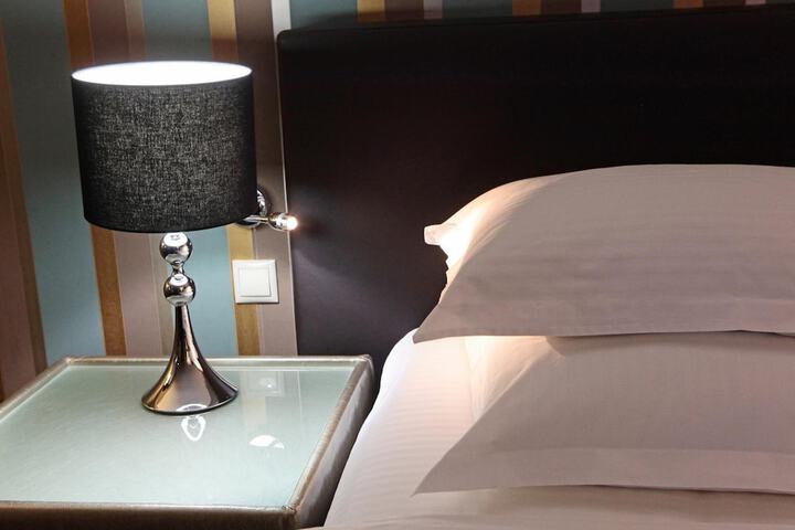 Room 21 of 62