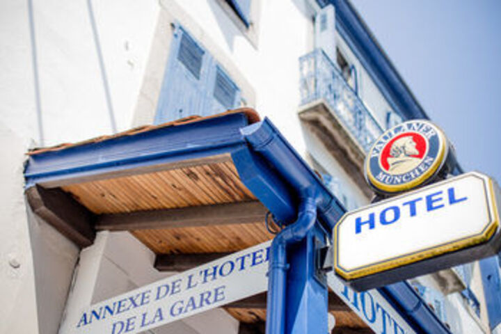 Hotel 27 of 55
