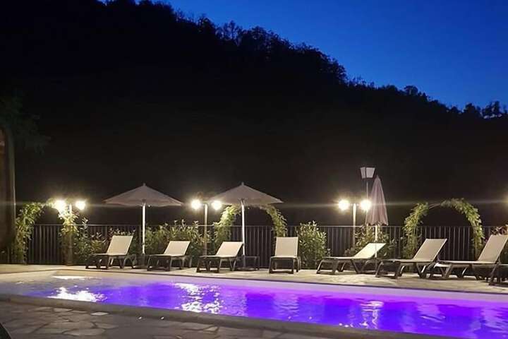 Pool 28 of 47