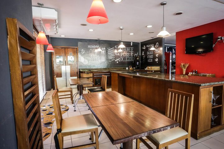 Dining Photos