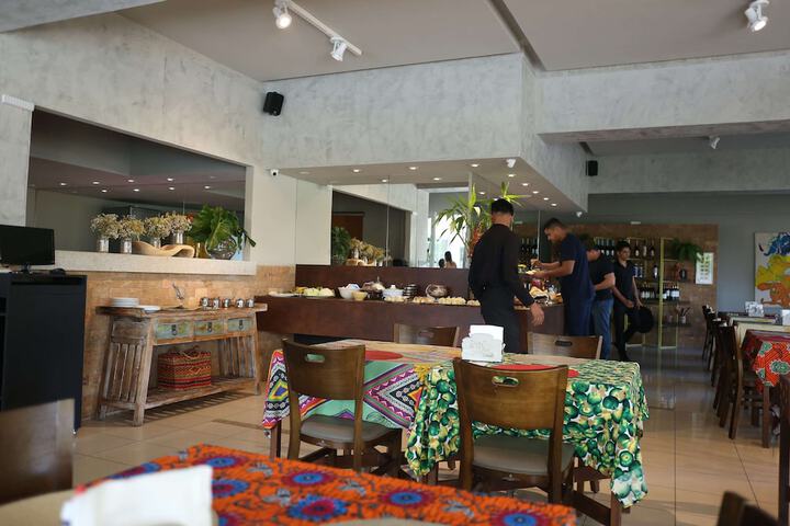 Breakfast area