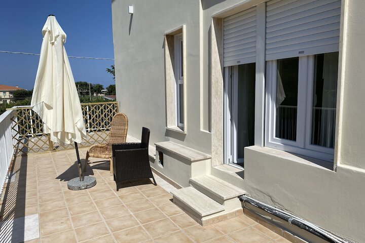 Terrace/Patio 57 of 99