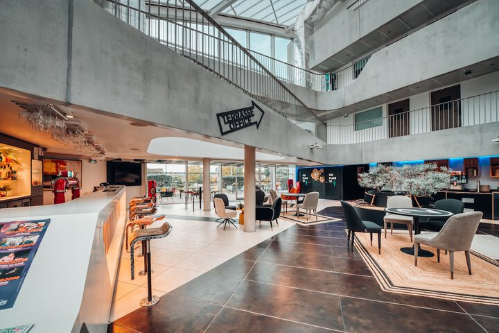 Hotel Lobby