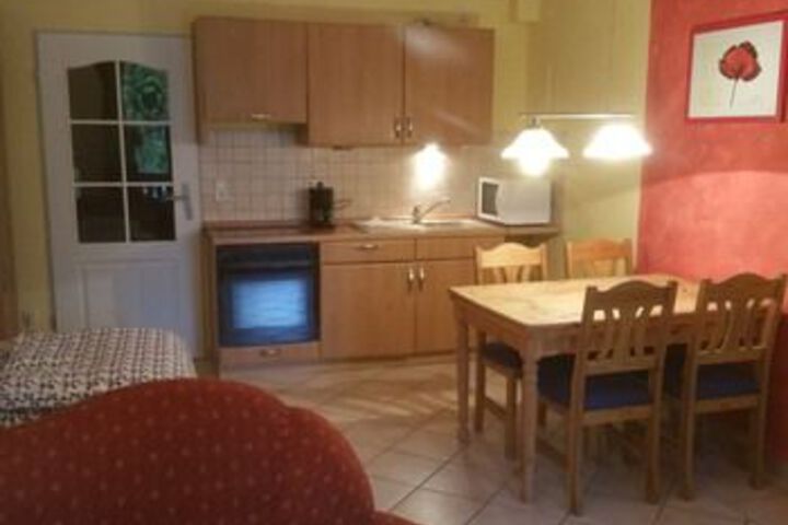Room 4 of 15