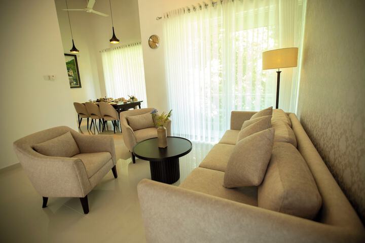 Room 25 of 61