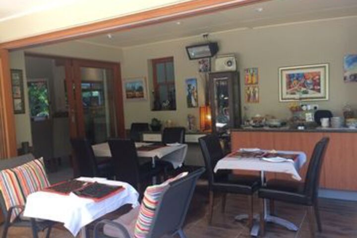 Breakfast/Coffee Service 8 of 38