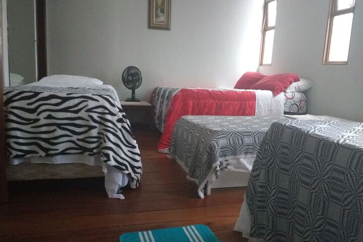 Room 4 of 18