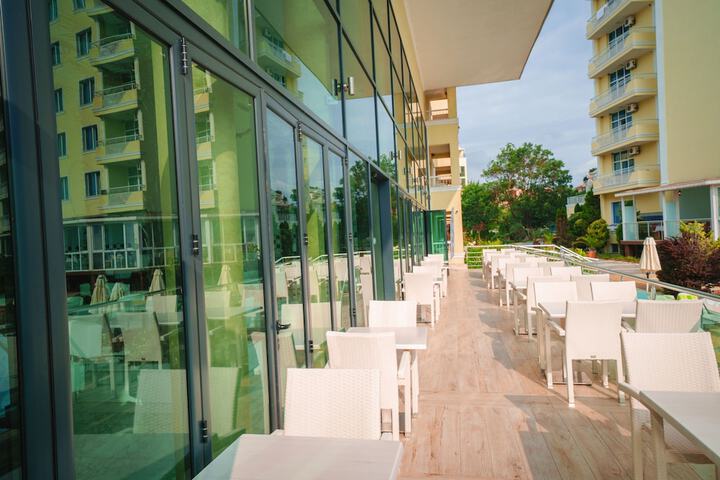 Terrace/Patio 23 of 48
