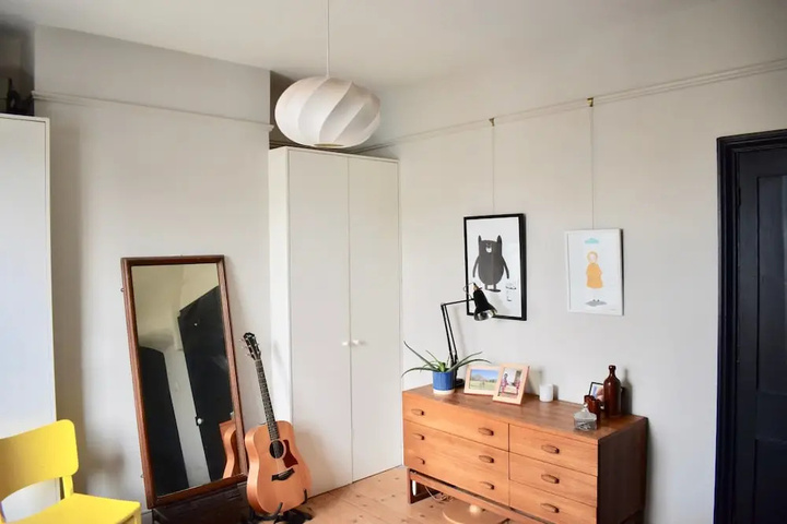 Room 3 of 15