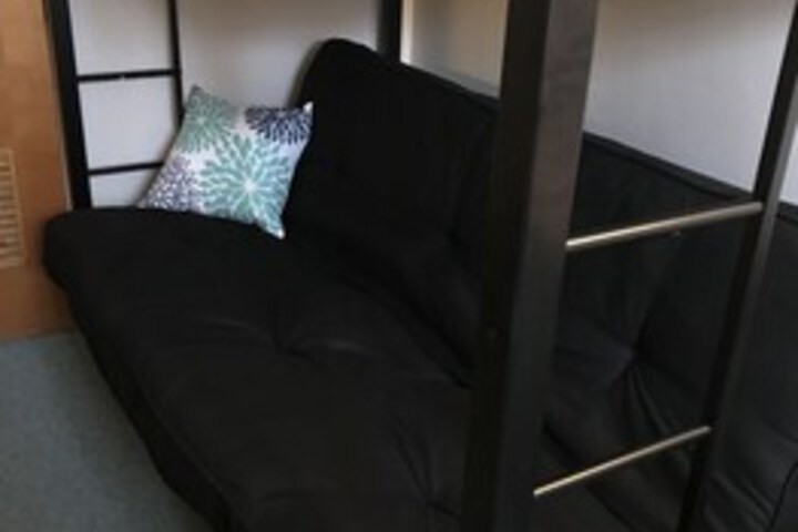 Room 89 of 108