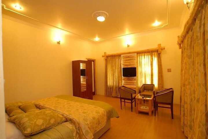 Room 5 of 15