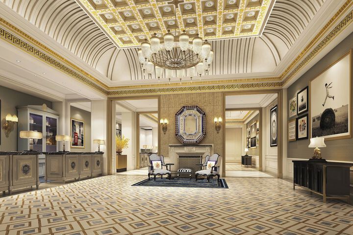 Entrance & Lobby