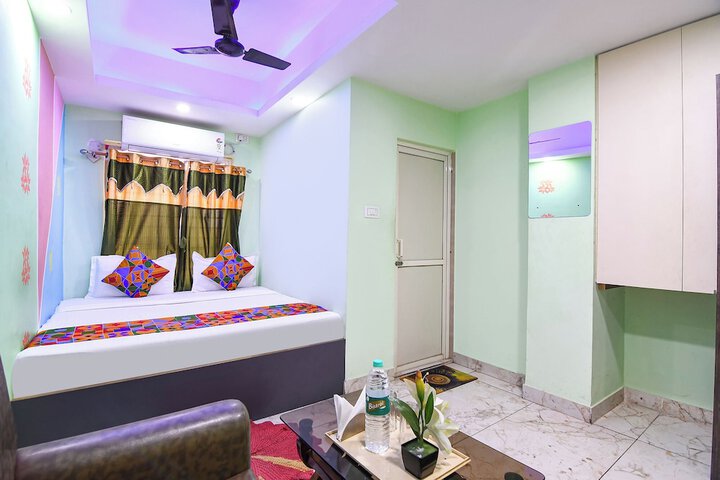 Room 14 of 30