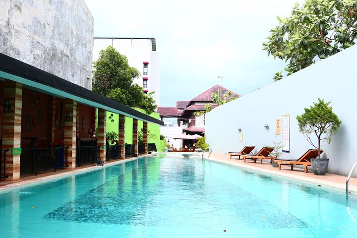 Exterior of Meotel Purwokerto
