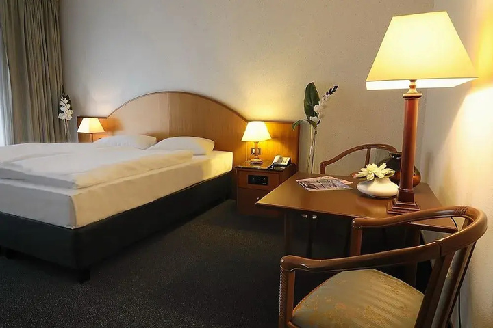 guest_rooms