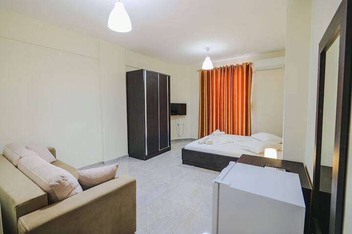 Room 29 of 84